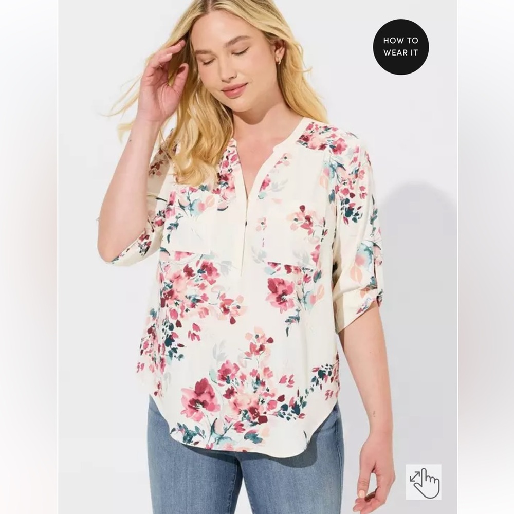 Torrid - NWT- Harper 3/4 Sleeve Pullover Blouse -Floral Cream and Pink